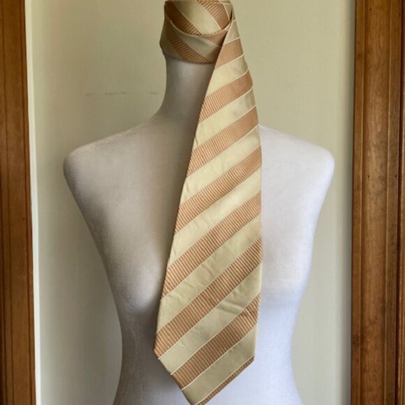 VALENTINO Silk Vintage Gold Cream Stripe Tie - Picture 3 of 15